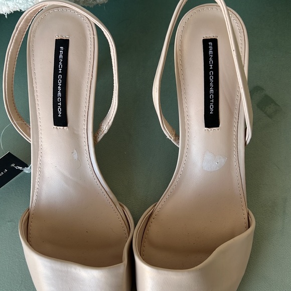 Nude sling back heels - Picture 2 of 7